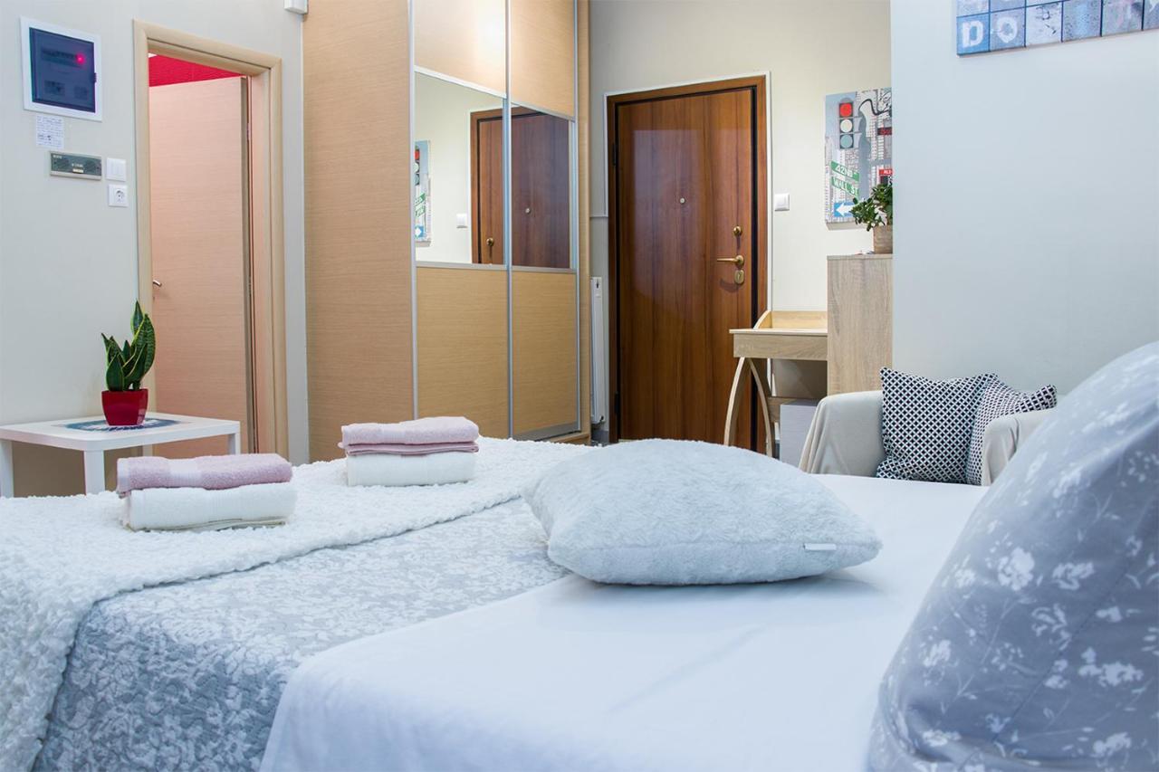 City Stay Alexandras Av. เอเธนส์ ภายนอก รูปภาพ